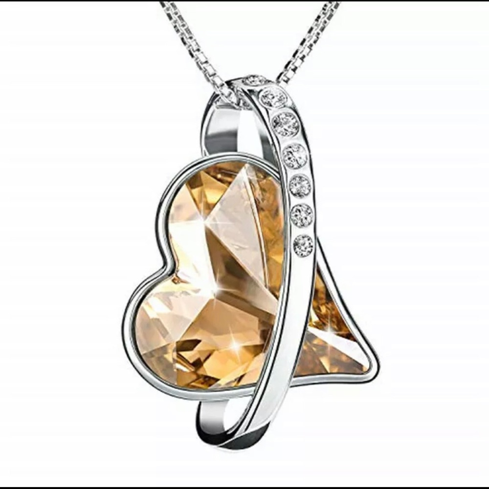18k White Gold Swarovski Crystal Heart Necklace
